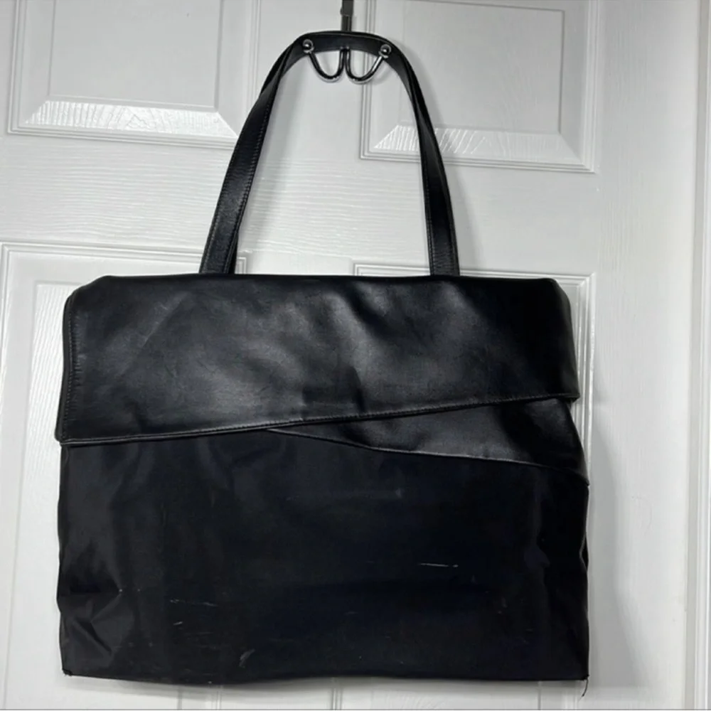 VERA WANG SIGNATURE Convertible Leather & Nylon Work Tote EUC